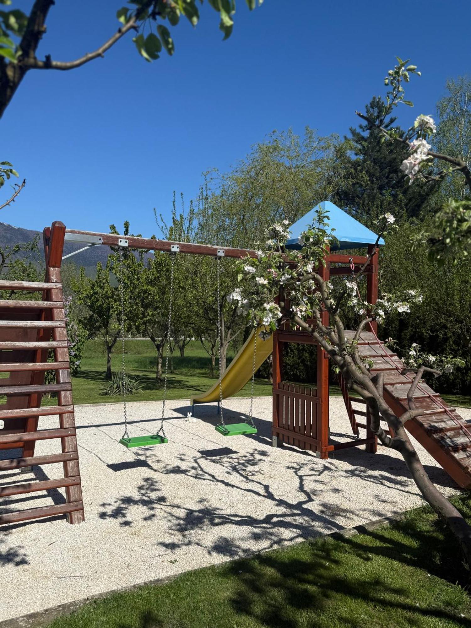 Plitvice Pension Perisic كورينيتسا المظهر الخارجي الصورة
