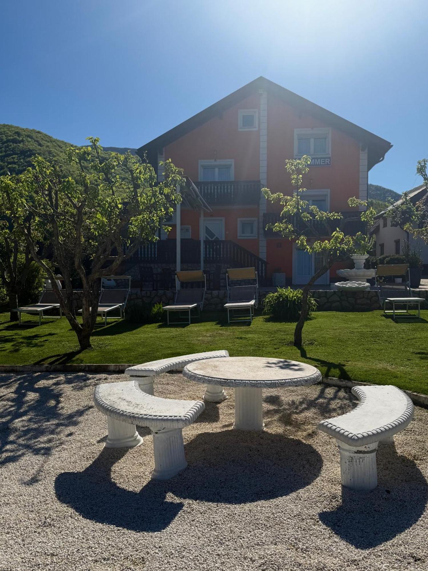 Plitvice Pension Perisic كورينيتسا المظهر الخارجي الصورة