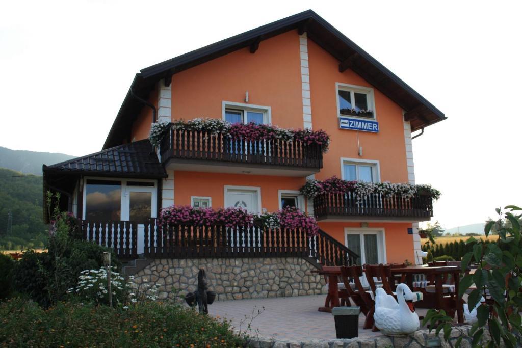 Plitvice Pension Perisic كورينيتسا المظهر الخارجي الصورة